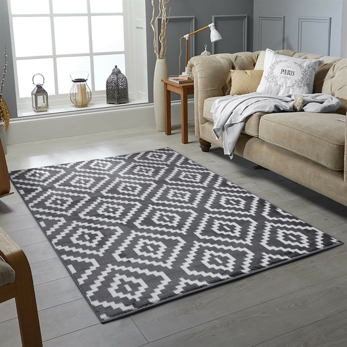Sunset Grey/White Geometric Indoor Area Carpet Rug