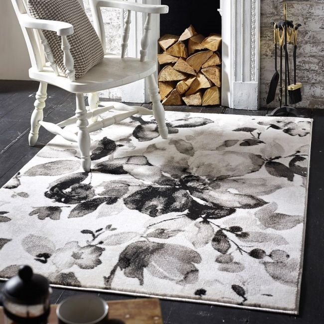 Watercolour Floral Grey Traditional Rugs